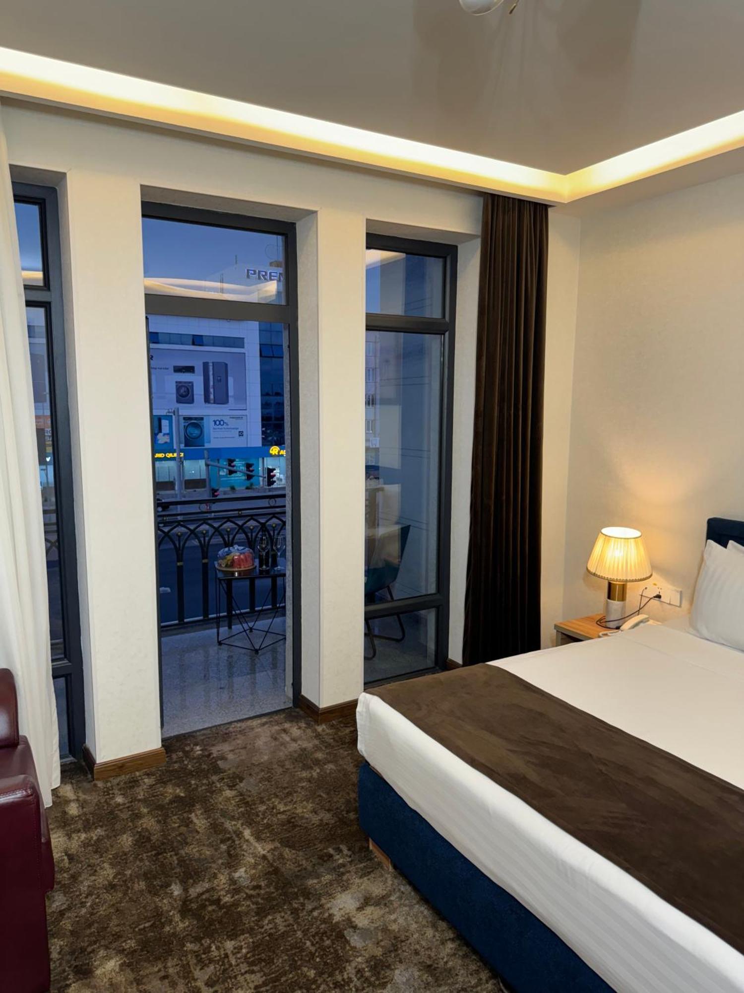 Garnet Mir Hotel Ташкент Экстерьер фото