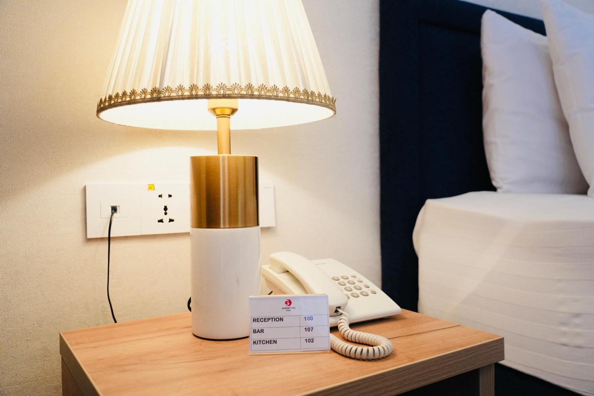 Garnet Mir Hotel Ташкент Экстерьер фото