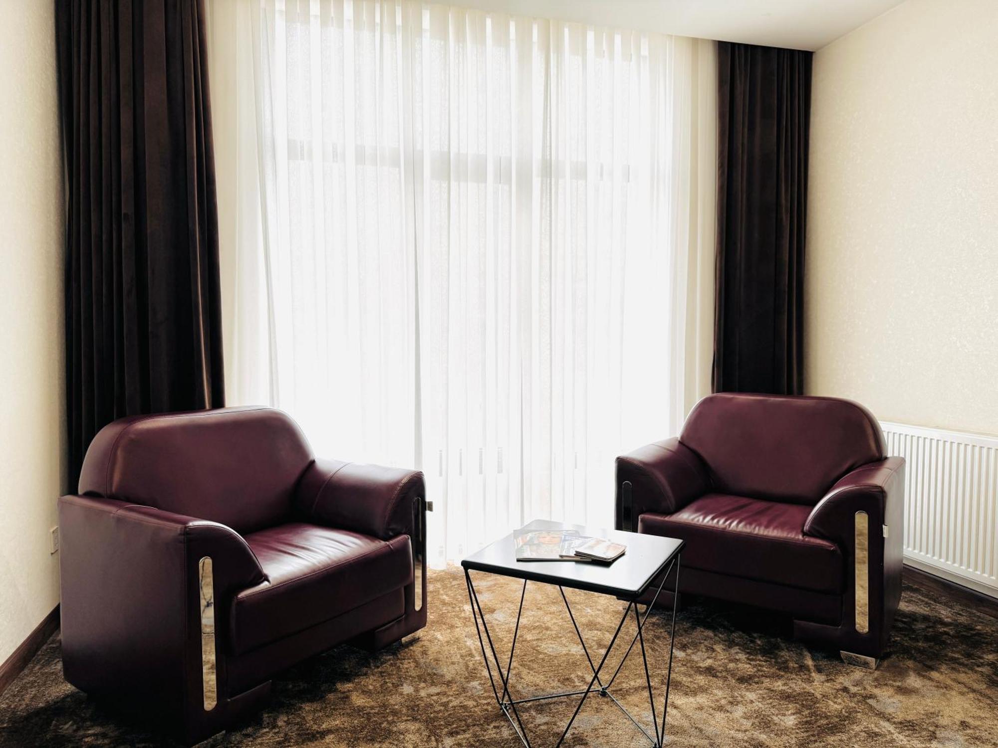 Garnet Mir Hotel Ташкент Экстерьер фото
